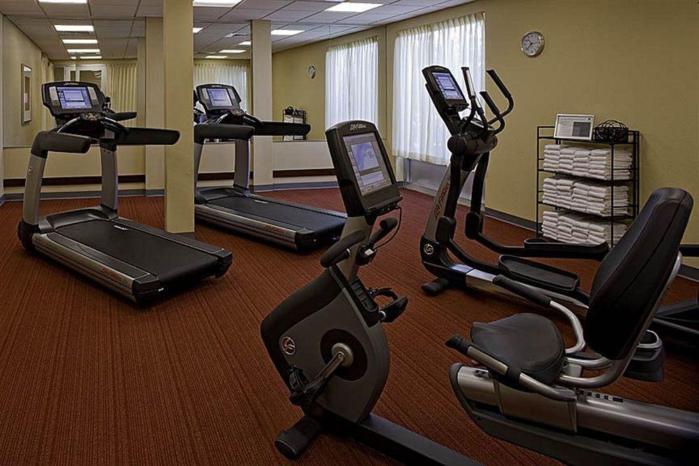 Hyatt Place Roanoke Airport / Valley View Mall Facilities photo
